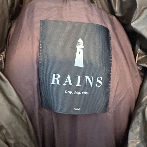 Glossy brown Rains puffer coat - Picture 5 of 9